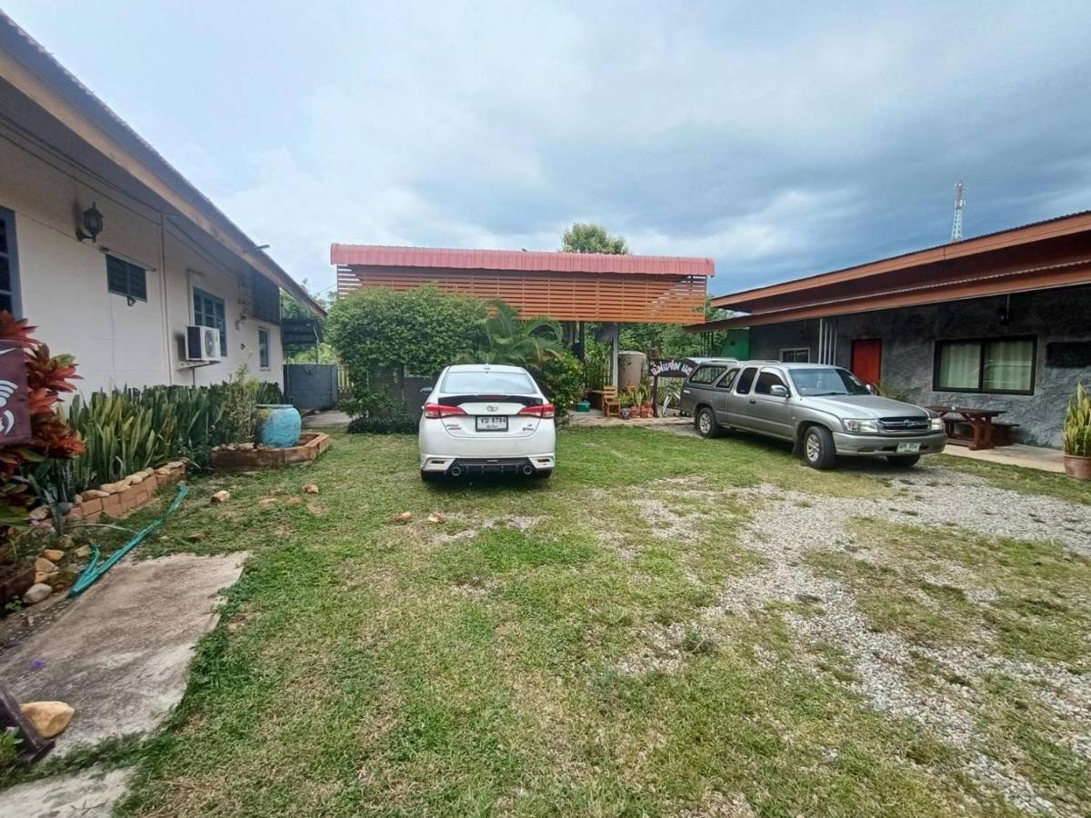 Muangchaem House אורחן 2*