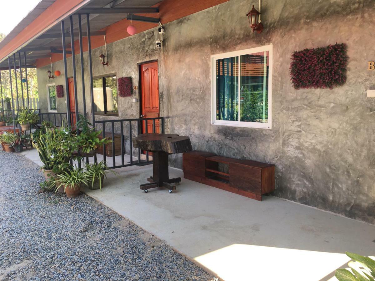 Muangchaem House מאה צ'אם